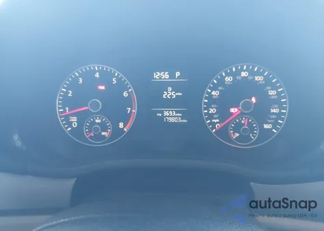 2013 Volkswagen Passat 2.5L S z USA, uszkodzony, nr VIN 1VWAP7A34DC012123